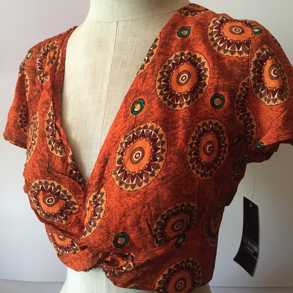 COPY - NWOT-Liz Banks Limited Kente Cloth Twisted Crop Top.